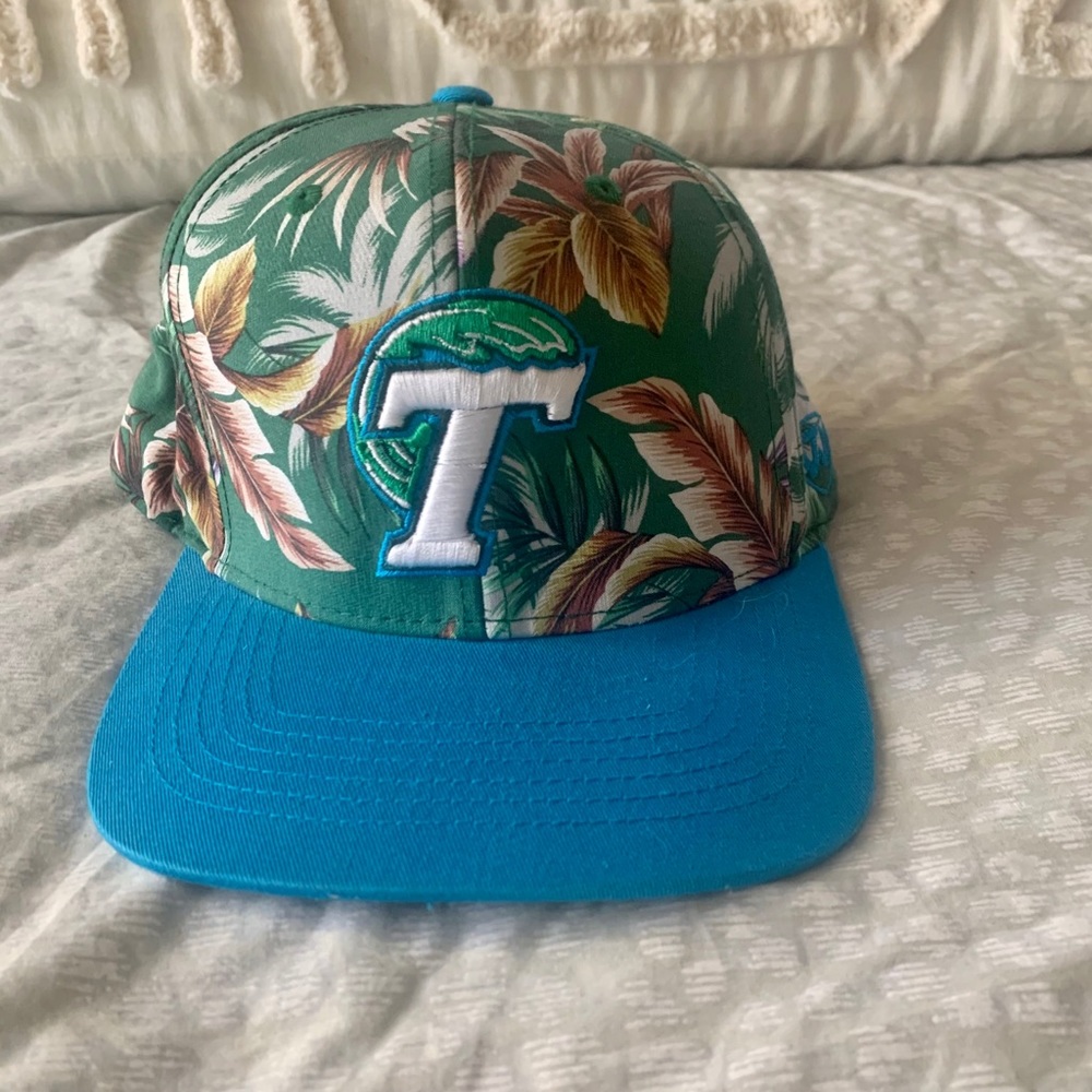 Tulane Hawaiian print flat brim hat